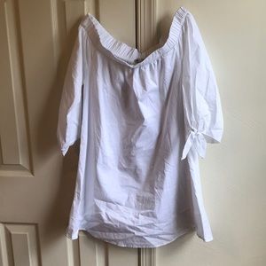 White shoulder dress- XS but would fit S easily!